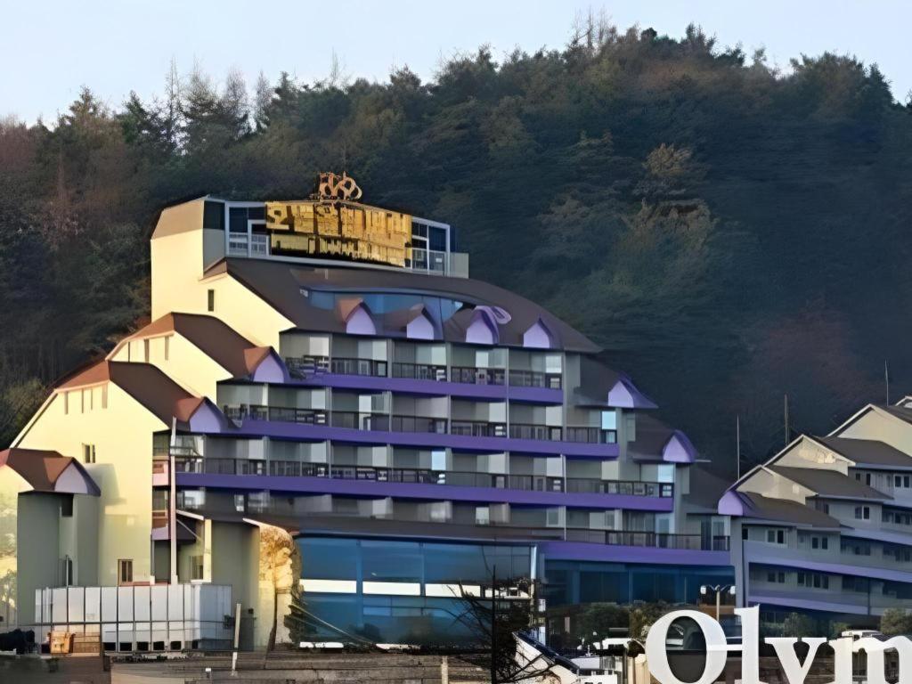 Hyundai Elliot Hotel And Resort Pyeongchang Extérieur photo