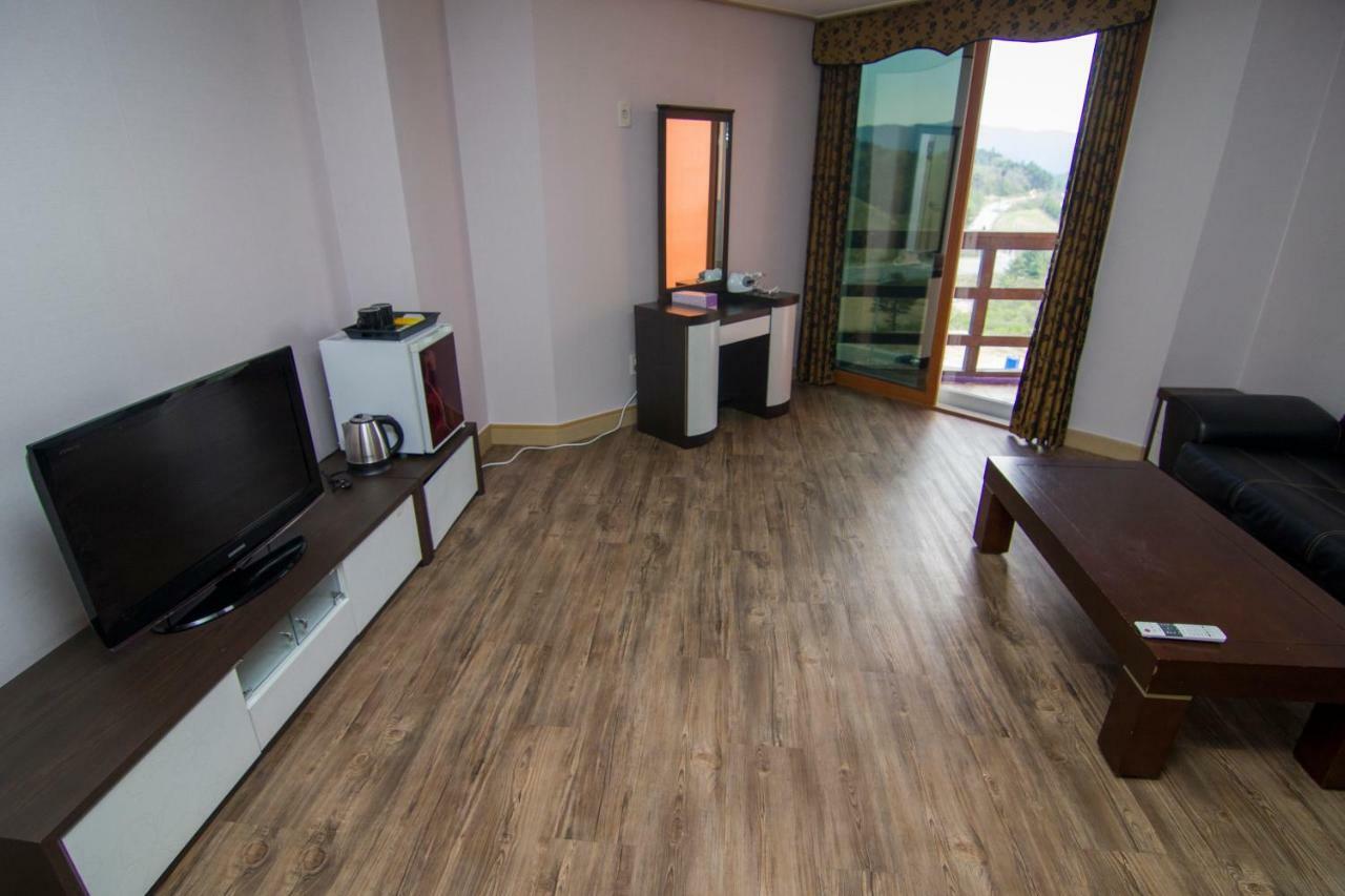 Hyundai Elliot Hotel And Resort Pyeongchang Extérieur photo